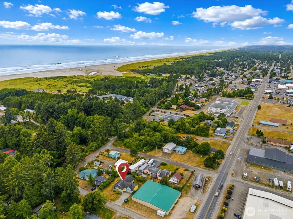 1403 253rd Place Ocean Park, WA 98640