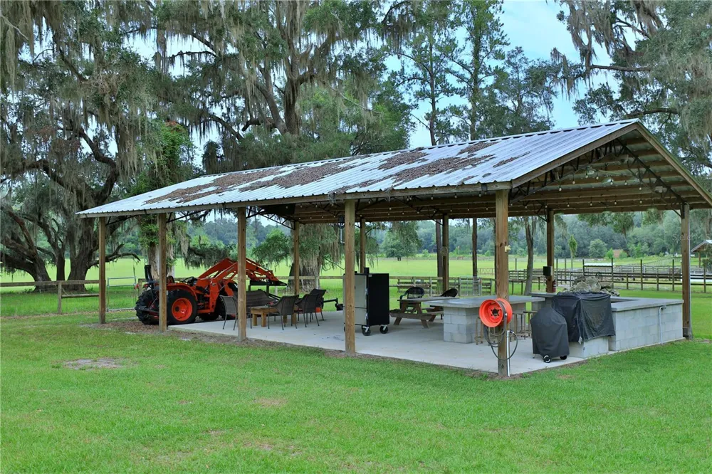 8410 NE 155TH AVENUE Williston, FL 32696