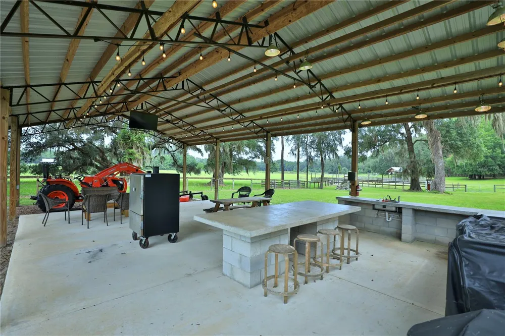 8410 NE 155TH AVENUE Williston, FL 32696