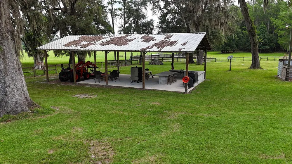 8410 NE 155TH AVENUE Williston, FL 32696