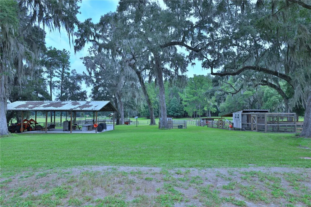 8410 NE 155TH AVENUE Williston, FL 32696