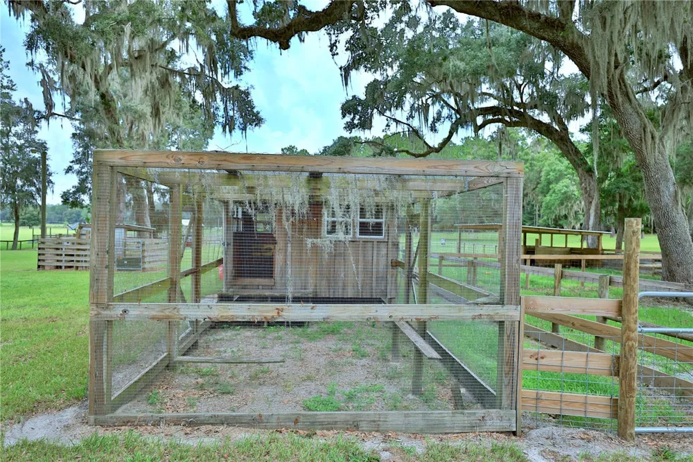 8410 NE 155TH AVENUE Williston, FL 32696