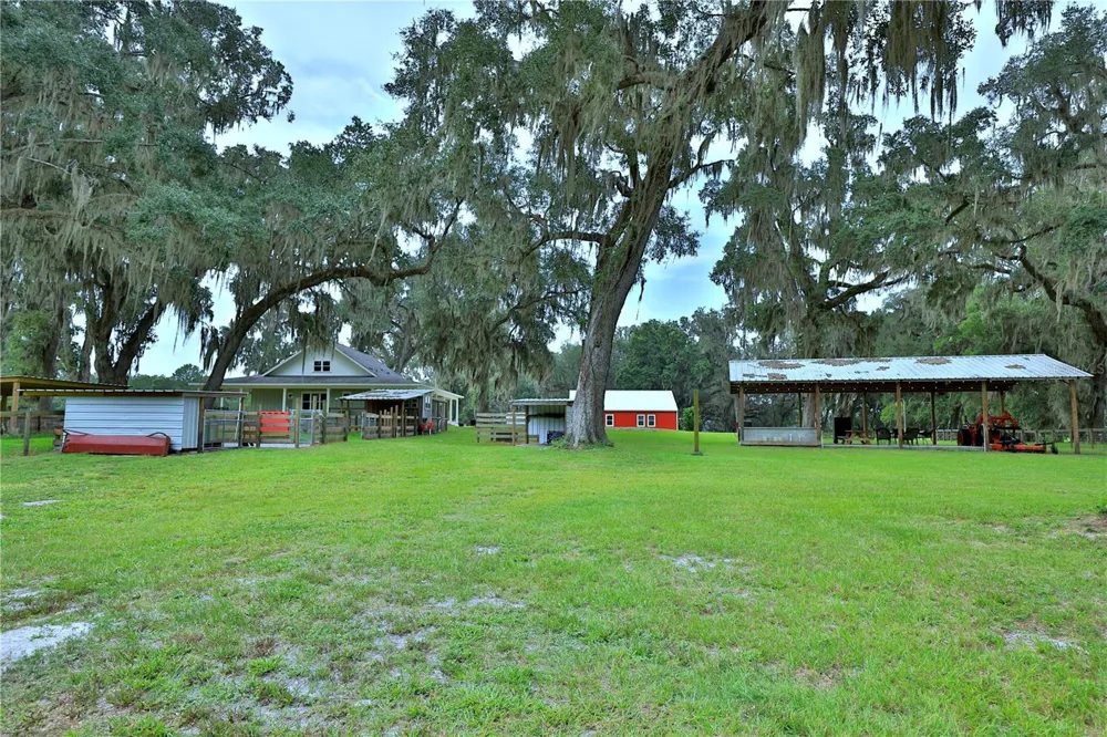 8410 NE 155TH AVENUE Williston, FL 32696