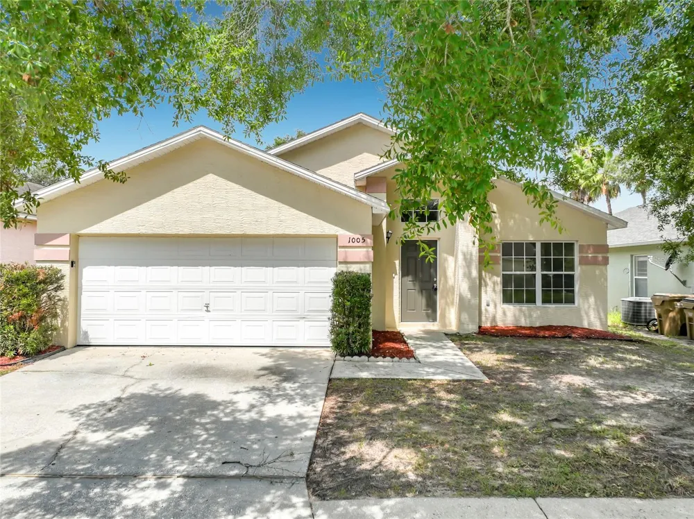 1005 WINDING WATER WAY Clermont, FL 34714