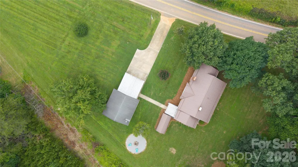 1752 Bethel Road Morganton, NC 28655