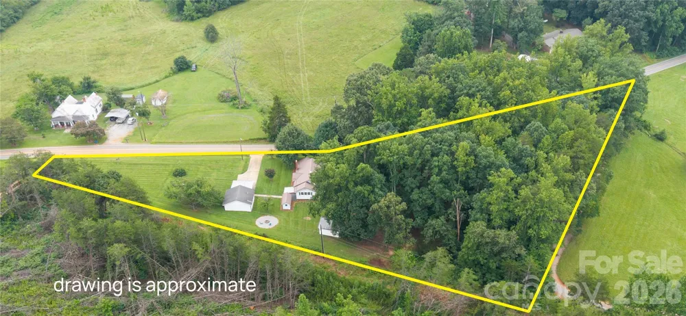 1752 Bethel Road Morganton, NC 28655