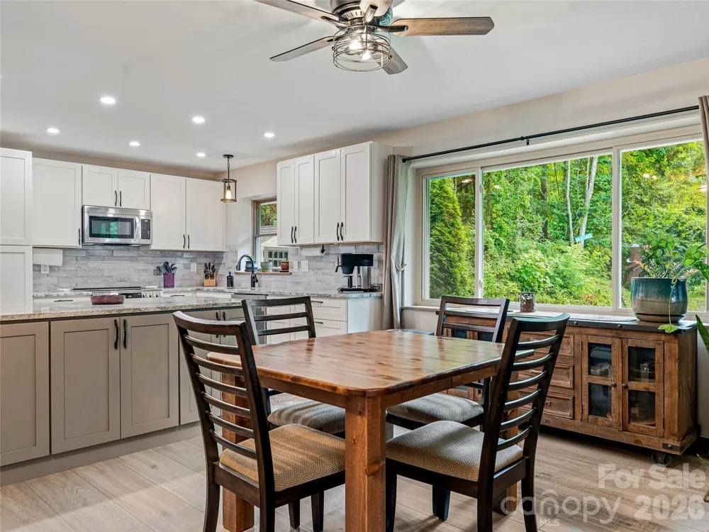 152 Worley Cove Road Leicester, NC 28748