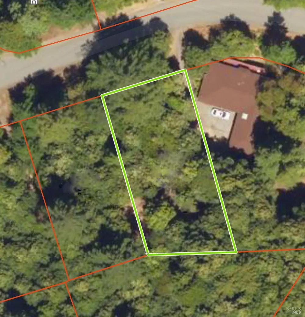 2371 Perch Drive Willits, CA 95490