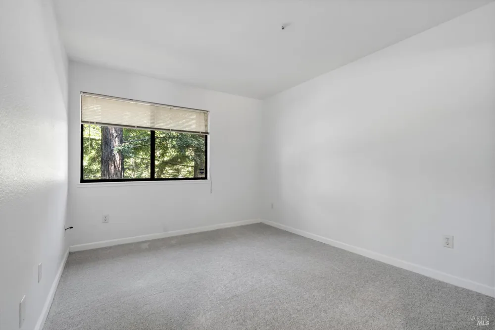 107 Nicholas Court Cotati, CA 94931