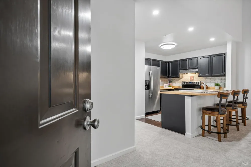 107 Nicholas Court Cotati, CA 94931