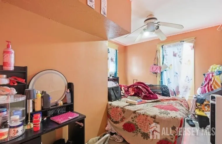 54 E Pennsylvania Avenue Avenel, NJ 07001