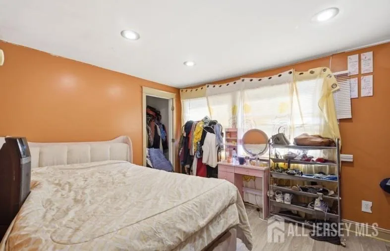 54 E Pennsylvania Avenue Avenel, NJ 07001