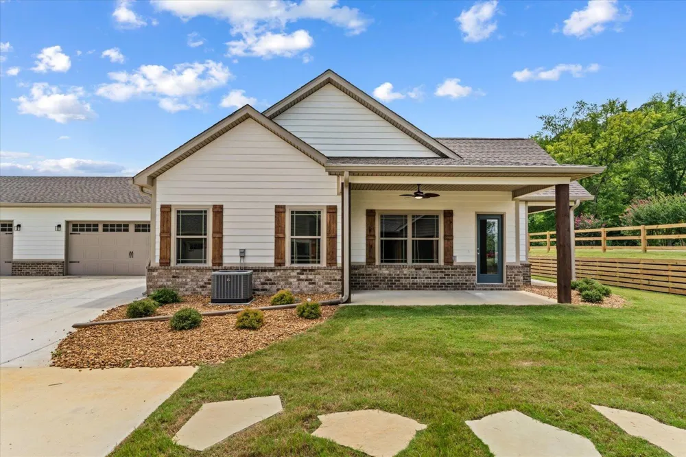 92 Maddox Lane Chatsworth, GA 30705