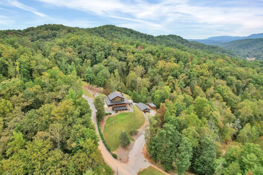 154 High Top Road Reliance, TN 37369