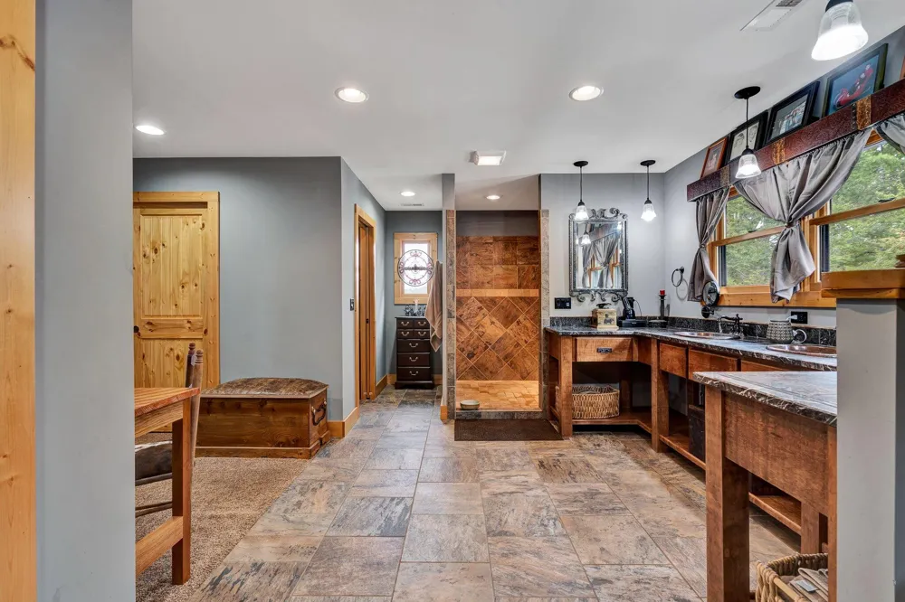 154 High Top Road Reliance, TN 37369