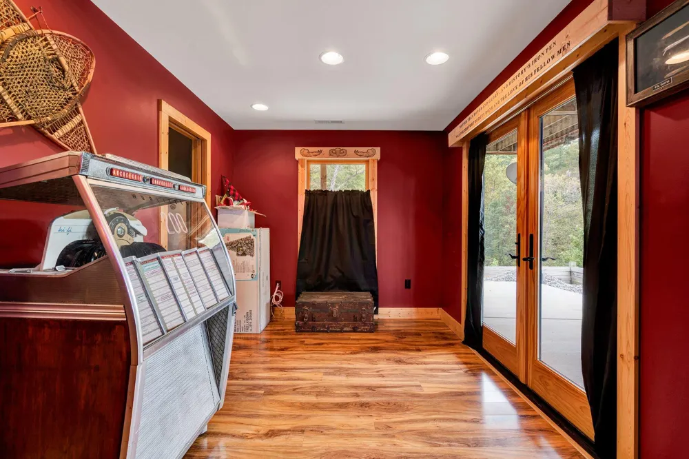 154 High Top Road Reliance, TN 37369
