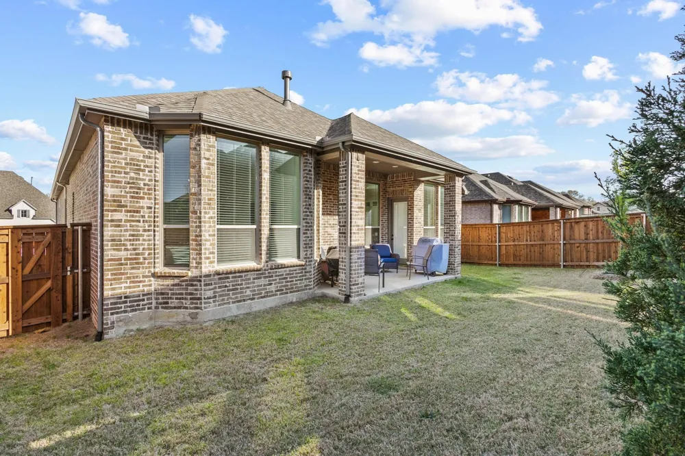 5056 Westhaven Circle Denison, TX 75020