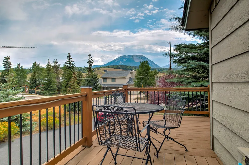 324 Lagoon Lane Silverthorne, CO 80498