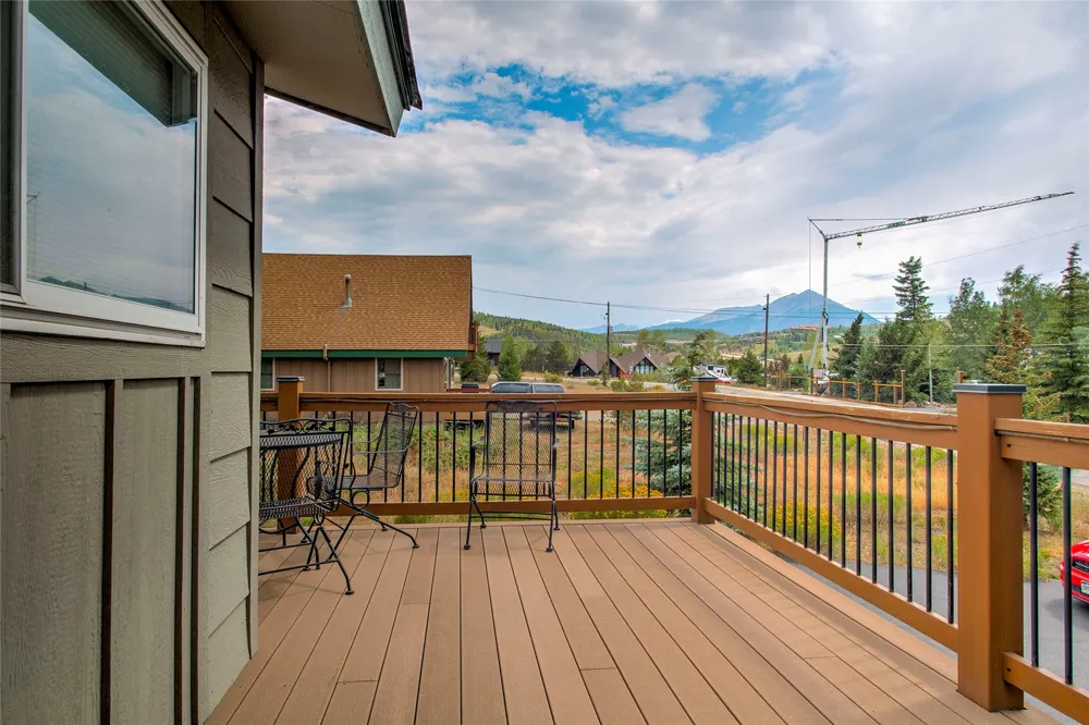 324 Lagoon Lane Silverthorne, CO 80498