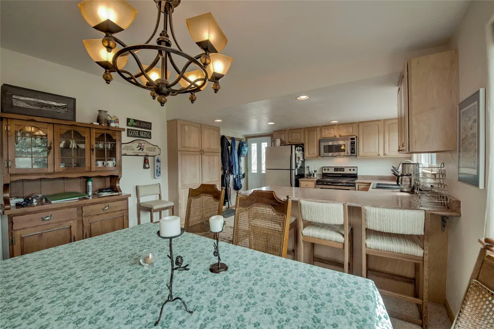 324 Lagoon Lane Silverthorne, CO 80498