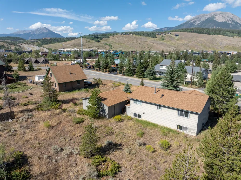 324 Lagoon Lane Silverthorne, CO 80498