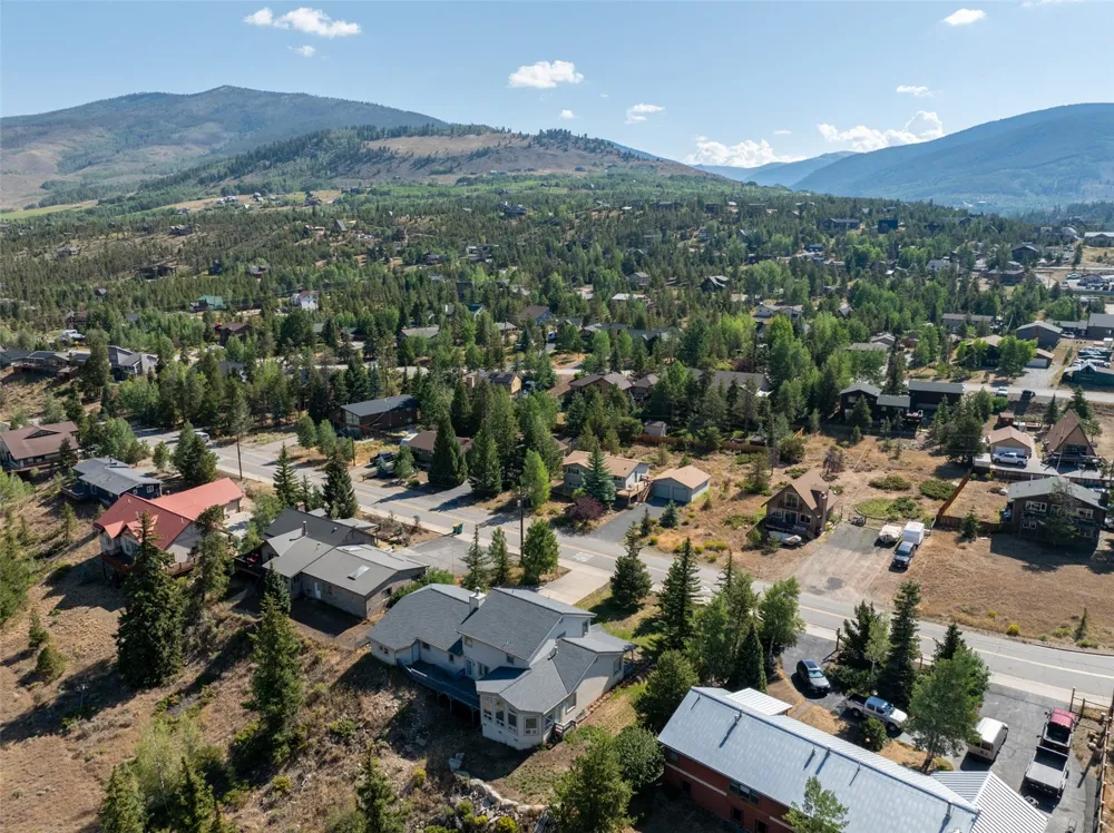 324 Lagoon Lane Silverthorne, CO 80498