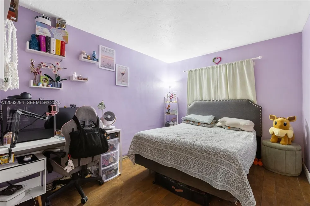11045 SW 161st Ter Miami, FL 33157