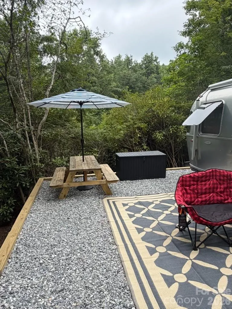 185 Elderberry Loop #61 Newland, NC 28657