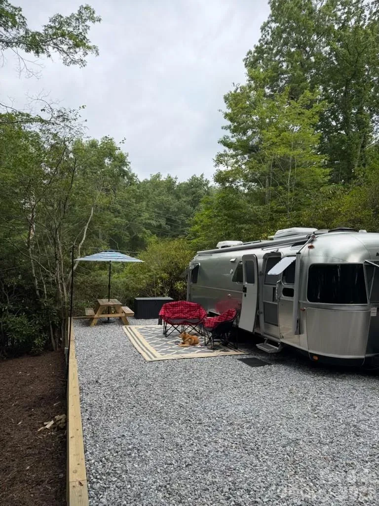 185 Elderberry Loop #61 Newland, NC 28657