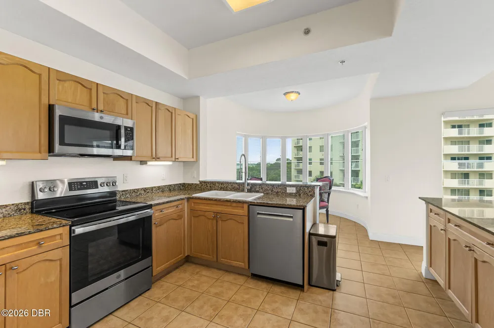 2 Oceans West Boulevard #406 Daytona Beach Shores, FL 32118