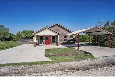 2302 San Saba Court