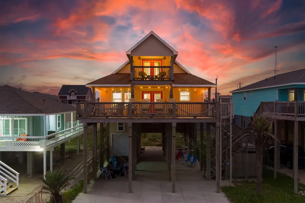 13127 Gulf Beach Drive Freeport, TX 77541