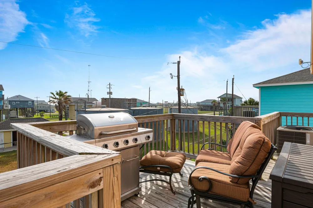 13127 Gulf Beach Drive Freeport, TX 77541