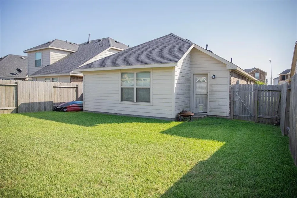 5135 Misty Lane Bacliff, TX 77518
