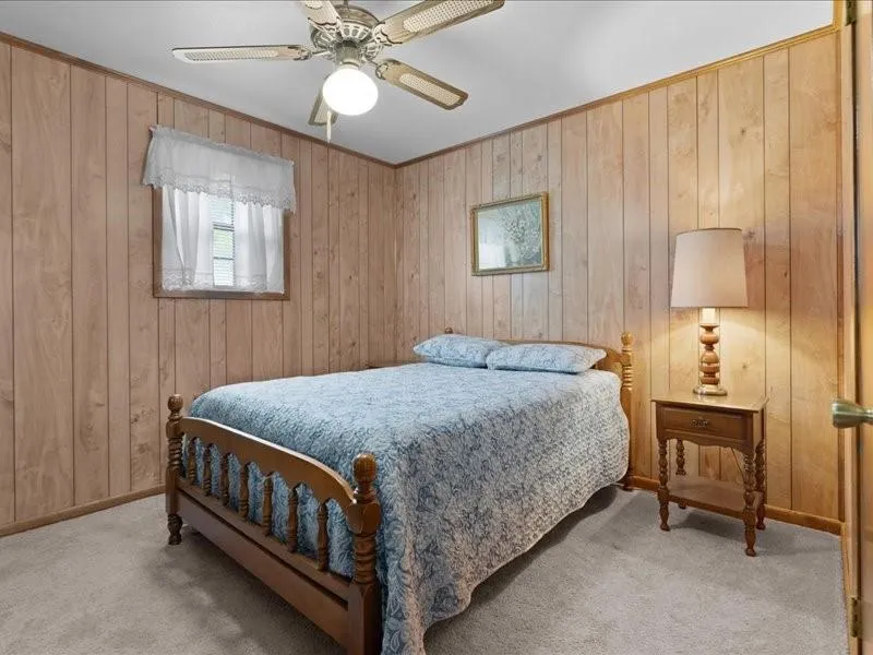 2664 An County Road 103 Elkhart, TX 75839