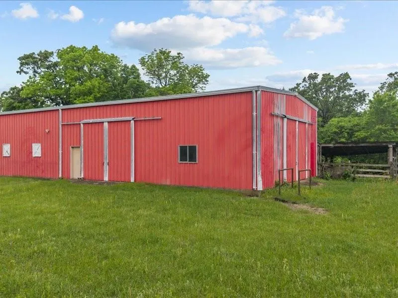 2664 An County Road 103 Elkhart, TX 75839