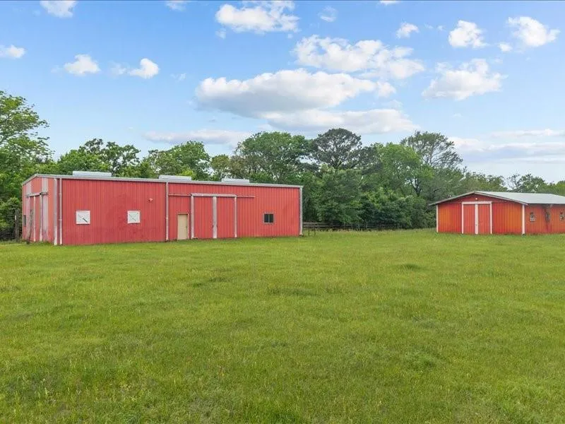 2664 An County Road 103 Elkhart, TX 75839