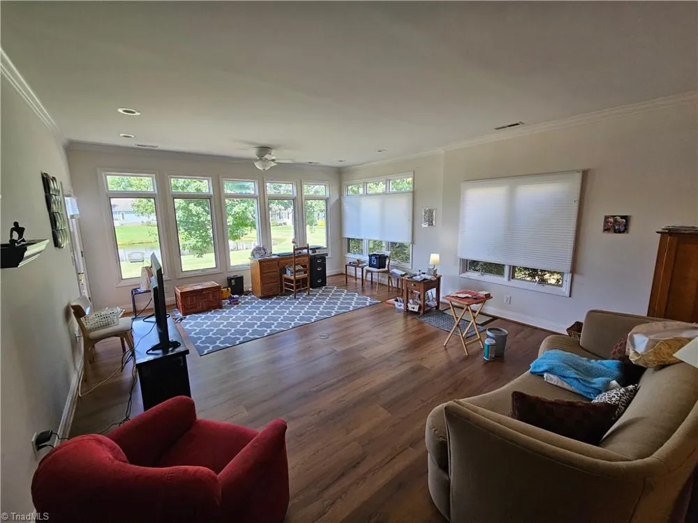 347 Hollybrook Drive Bermuda Run, NC 27006