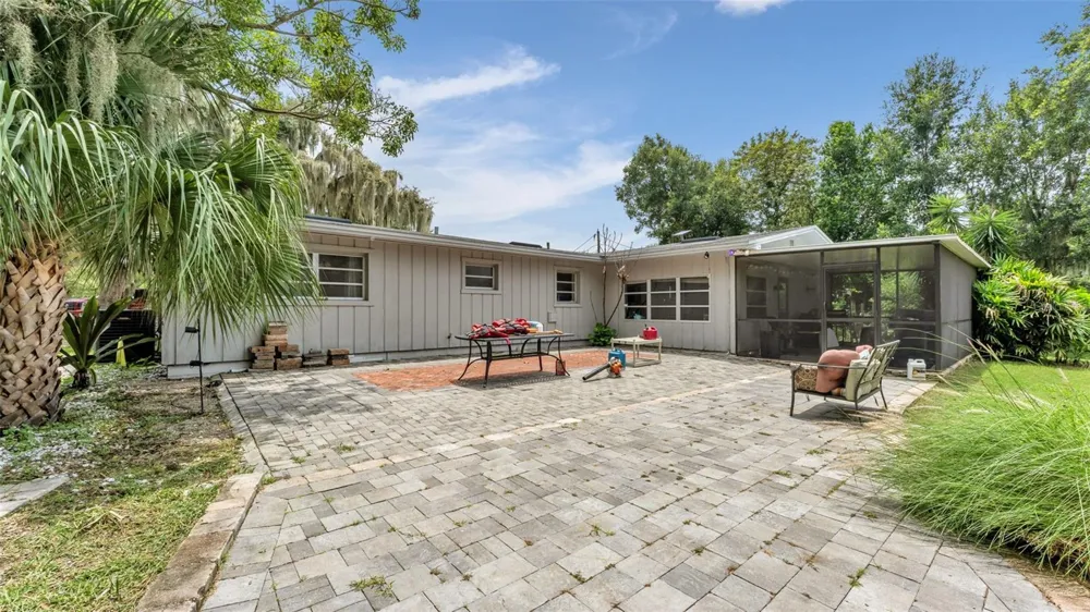 7011 DAVIN STREET Lakeland, FL 33813