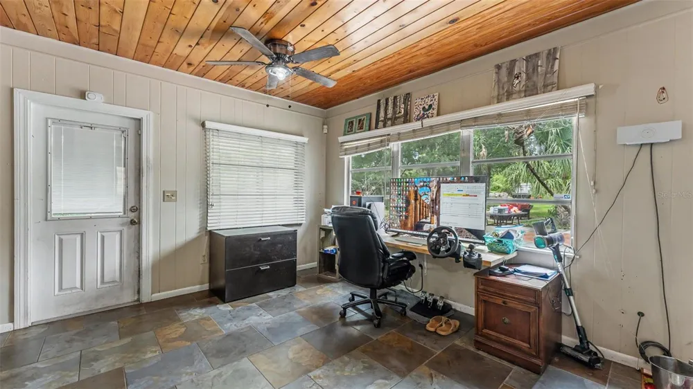 7011 DAVIN STREET Lakeland, FL 33813