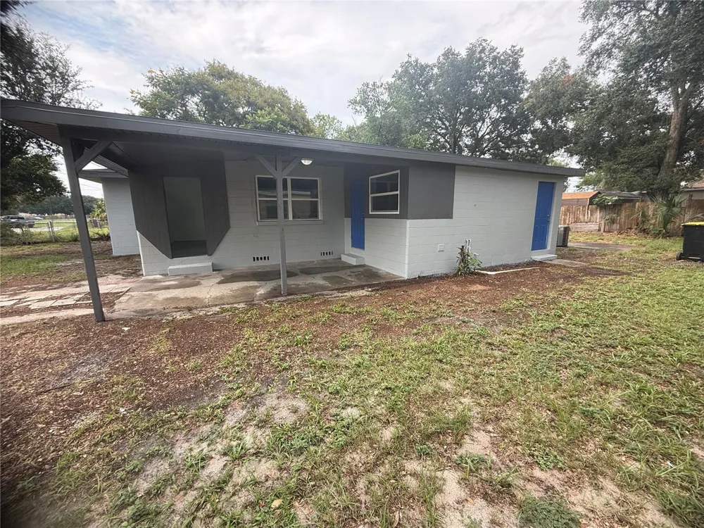 309 1ST STREET Auburndale, FL 33823