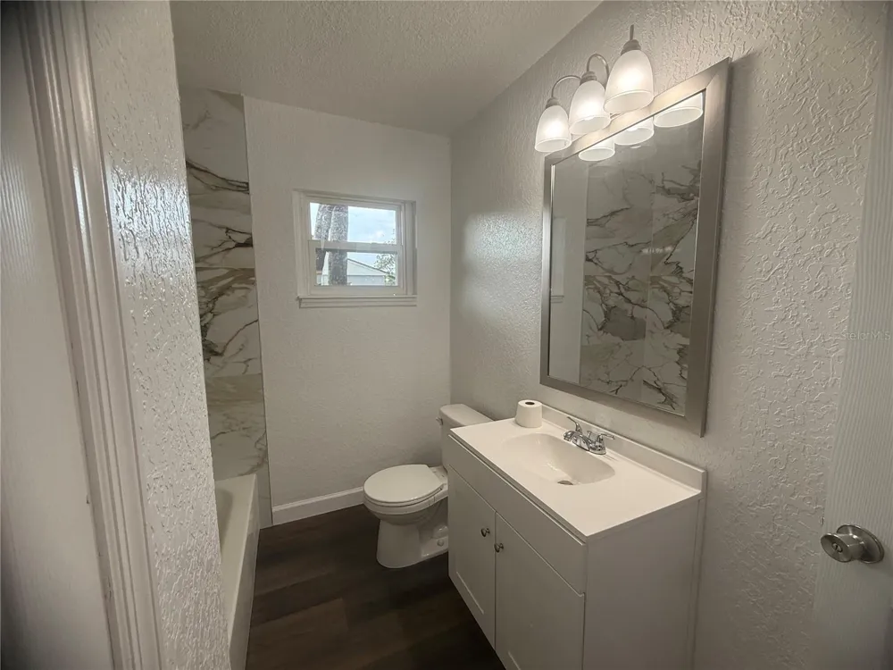 309 1ST STREET Auburndale, FL 33823
