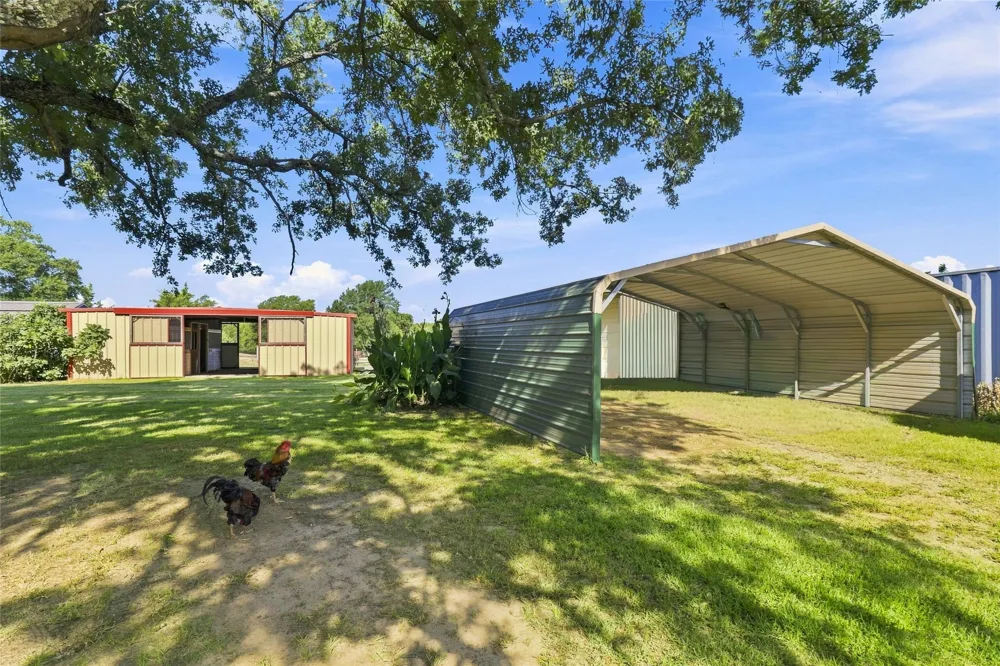 1549 County Road 2130 Telephone, TX 75488