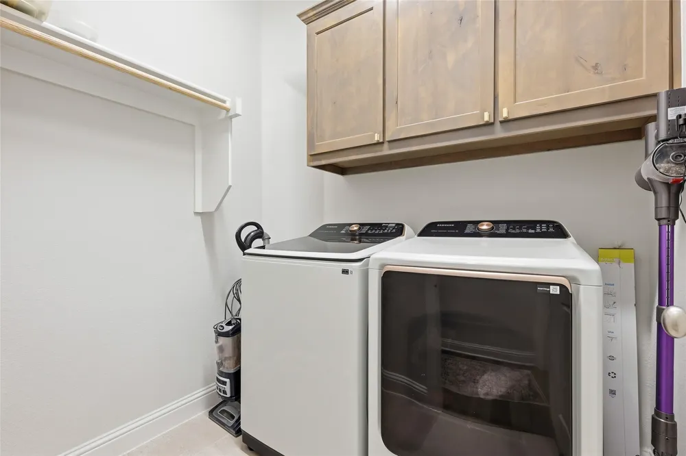 1837 Flowing Ridge Road Midlothian, TX 76065