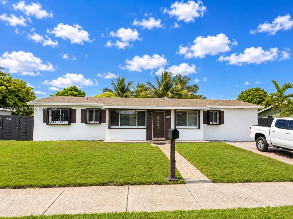 2950 NW 210th Ter Miami Gardens, FL 33056