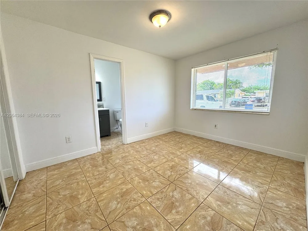 2950 NW 210th Ter Miami Gardens, FL 33056