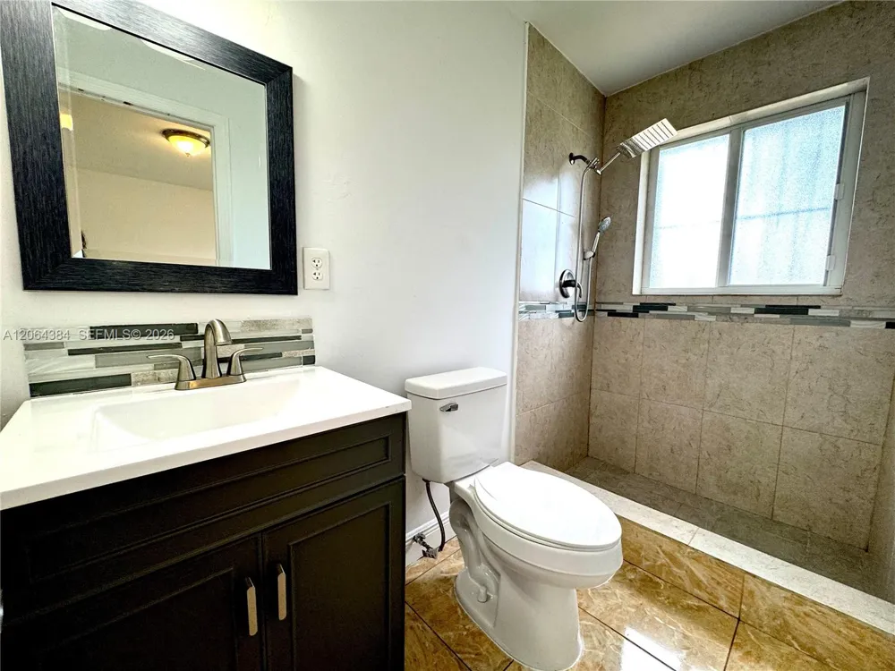 2950 NW 210th Ter Miami Gardens, FL 33056