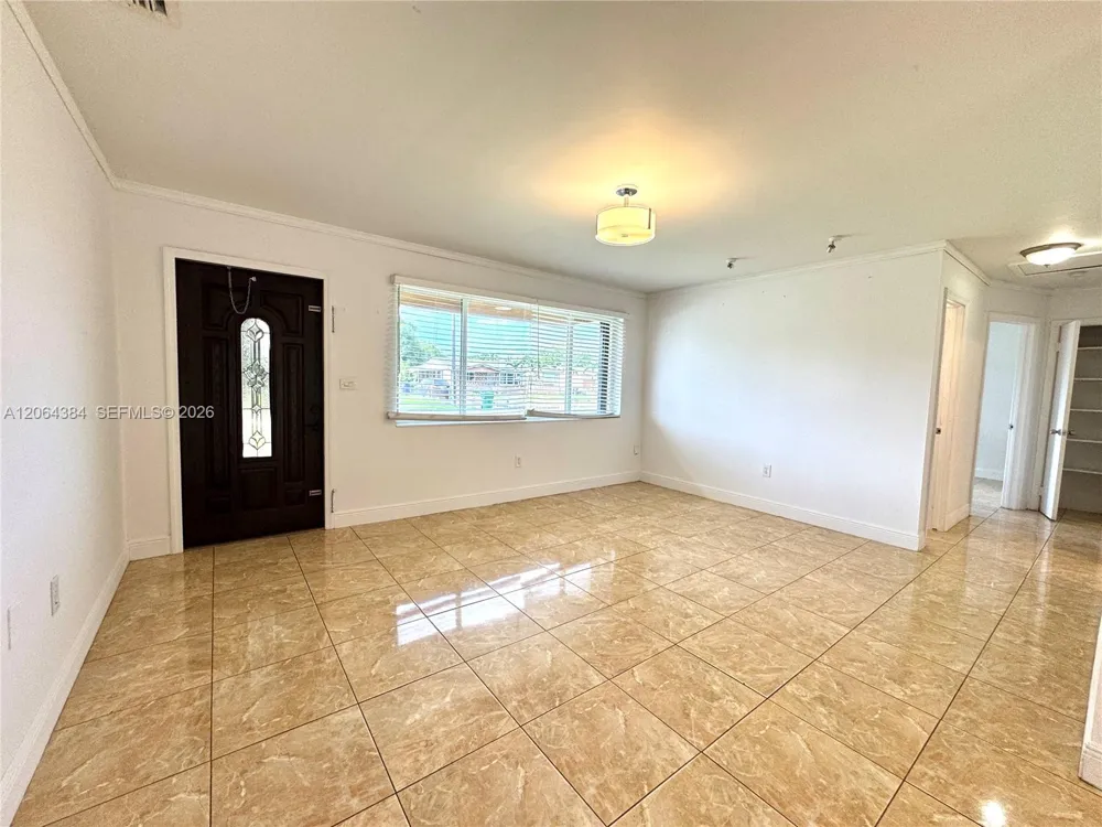 2950 NW 210th Ter Miami Gardens, FL 33056