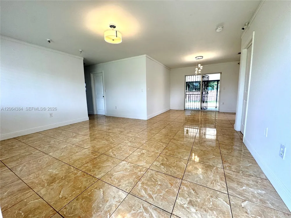 2950 NW 210th Ter Miami Gardens, FL 33056