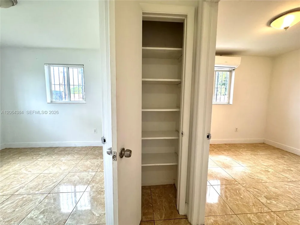 2950 NW 210th Ter Miami Gardens, FL 33056